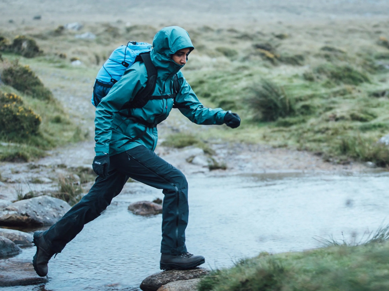 沖鋒衣的壓膠技巧和功能你知道嗎?
